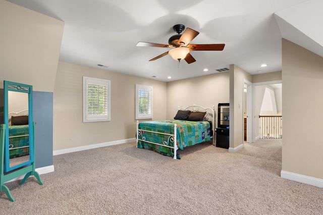 1840 Kleven Lane, Crown Point, IN 46307