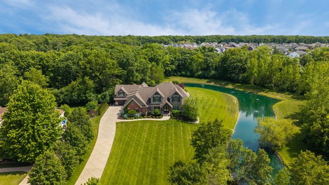 1840 Kleven Lane, Crown Point, IN 46307