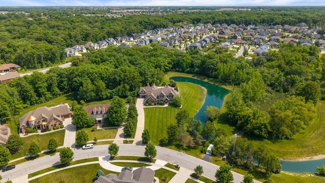 1840 Kleven Lane, Crown Point, IN 46307