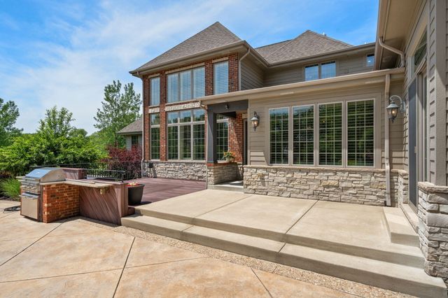 1840 Kleven Lane, Crown Point, IN 46307