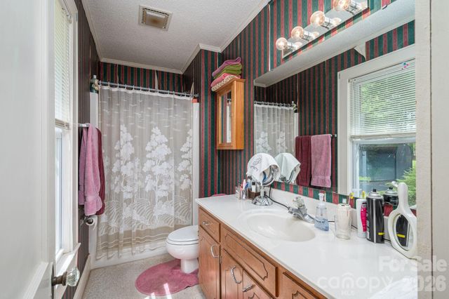 5309 Hickory Grove Road, Stanley, NC 28164