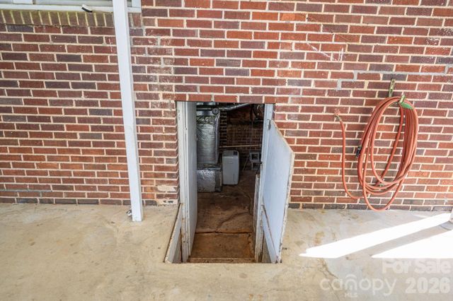 5309 Hickory Grove Road, Stanley, NC 28164