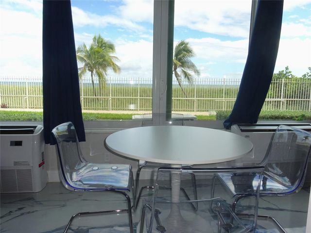 8 Briny Avenue 105, Pompano Beach, FL 33062