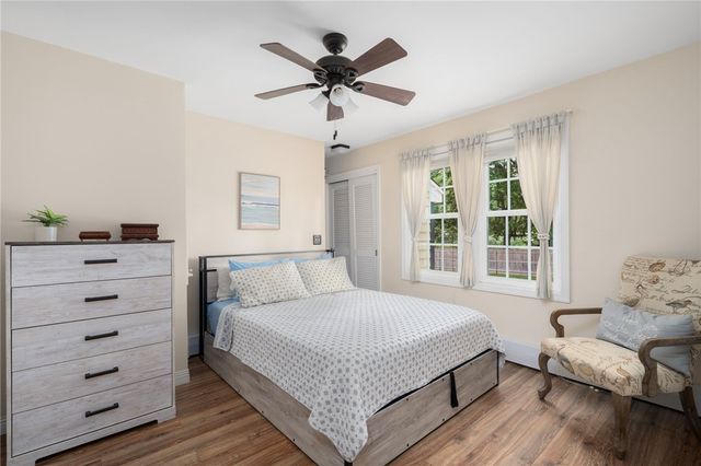34 Wuddall Avenue, Warwick, RI 02889