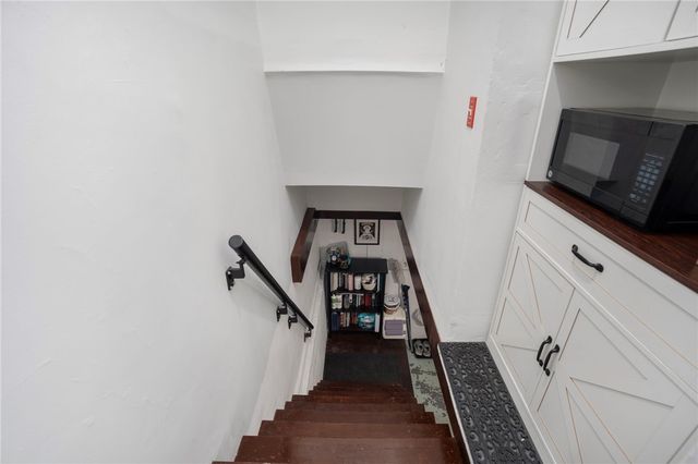 34 Wuddall Avenue, Warwick, RI 02889