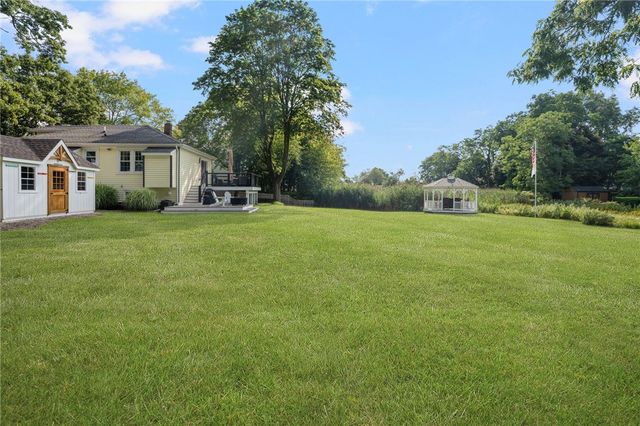 34 Wuddall Avenue, Warwick, RI 02889