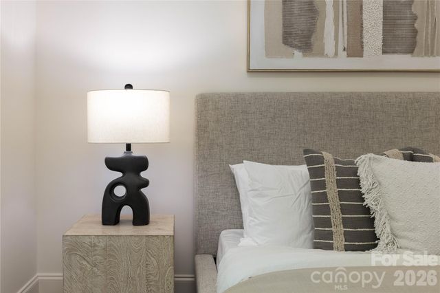 732 Ellsworth Road, Charlotte, NC 28211