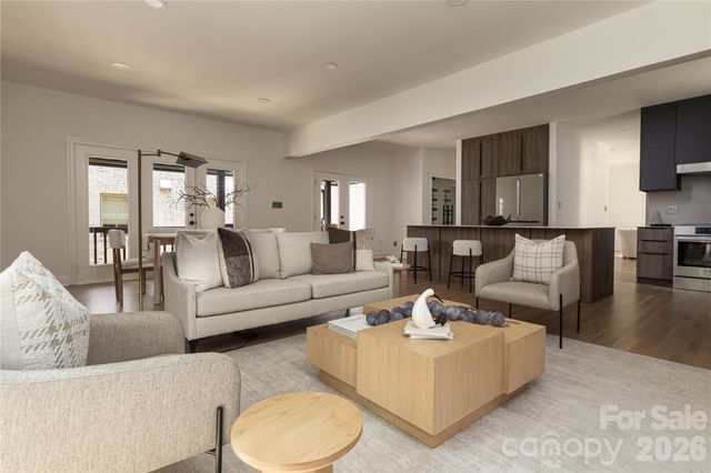 732 Ellsworth Road, Charlotte, NC 28211
