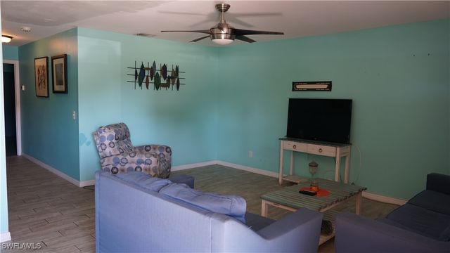 607 SE 47th ST 3, Cape Coral, FL 33904