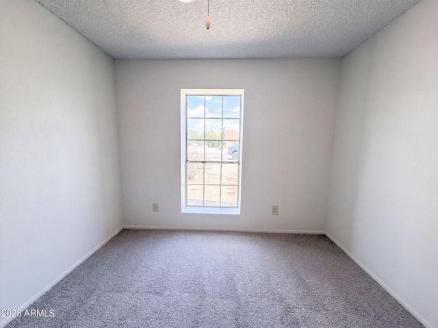 615 W MONTOYA Lane, Phoenix, AZ 85027