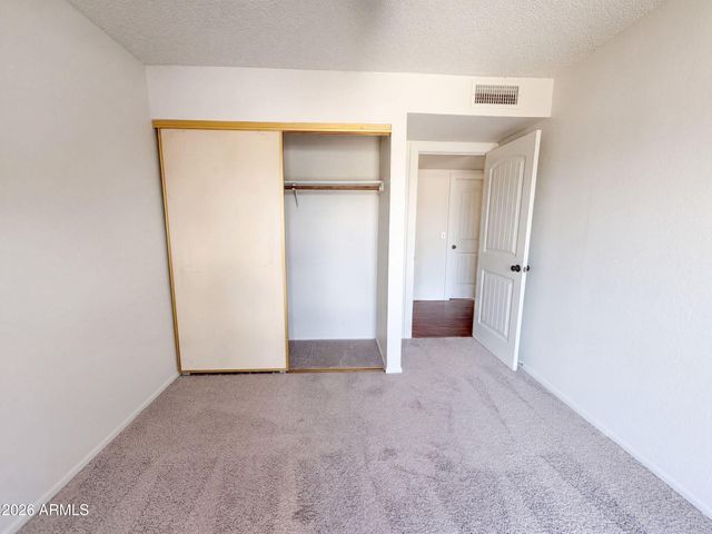615 W MONTOYA Lane, Phoenix, AZ 85027