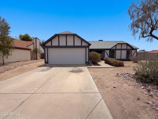 615 W MONTOYA Lane, Phoenix, AZ 85027