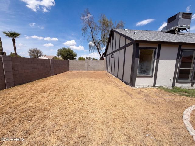 615 W MONTOYA Lane, Phoenix, AZ 85027