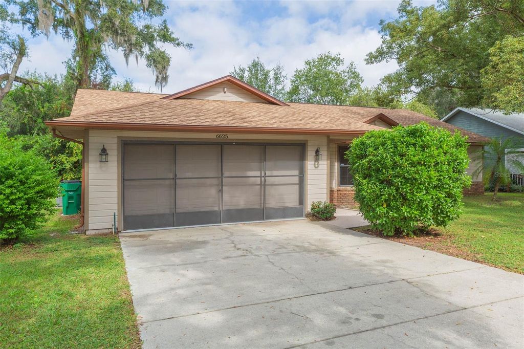 6625 FOXMOOR DRIVE, Zephyrhills, FL 33542