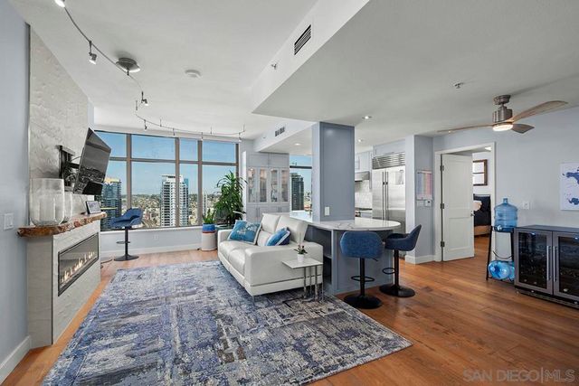 700 W E Street 2903, San Diego, CA 92101