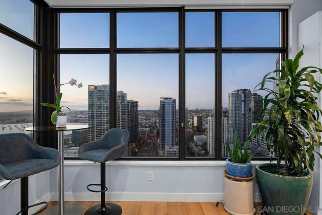 700 W E Street 2903, San Diego, CA 92101