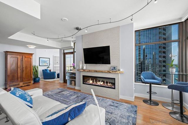 700 W E Street 2903, San Diego, CA 92101