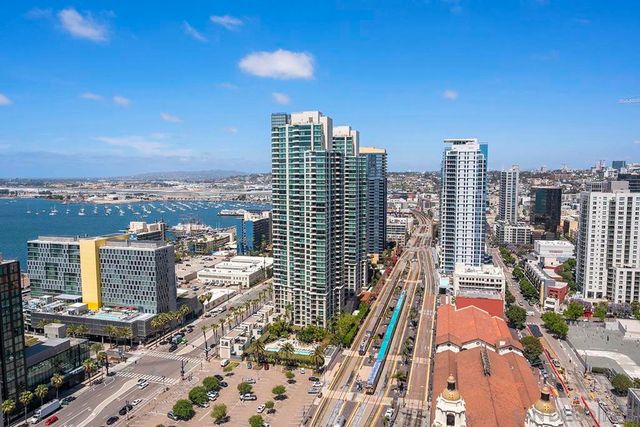700 W E Street 2903, San Diego, CA 92101