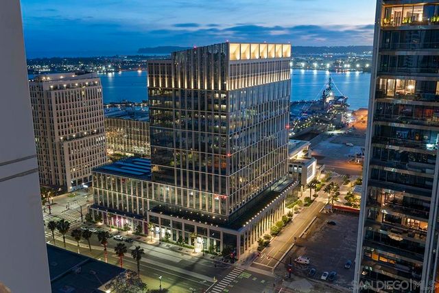 700 W E Street 2903, San Diego, CA 92101