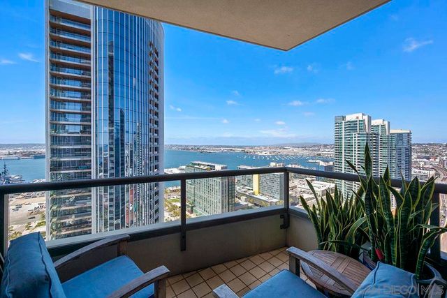 700 W E Street 2903, San Diego, CA 92101
