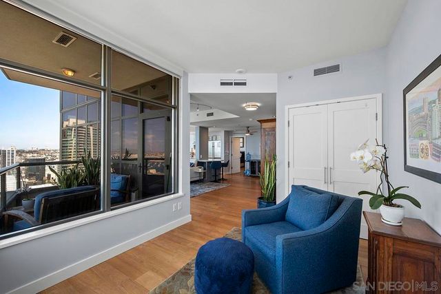 700 W E Street 2903, San Diego, CA 92101