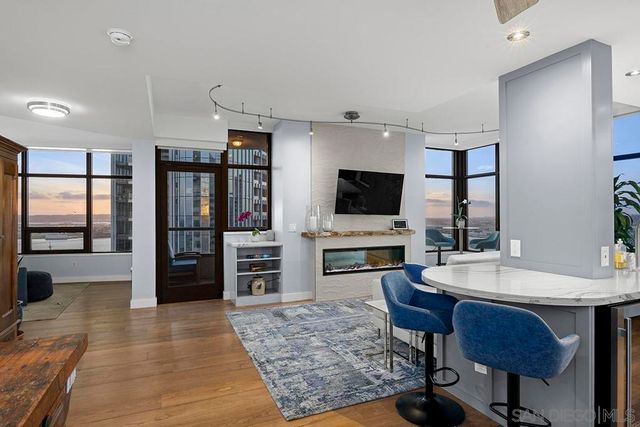 700 W E Street 2903, San Diego, CA 92101