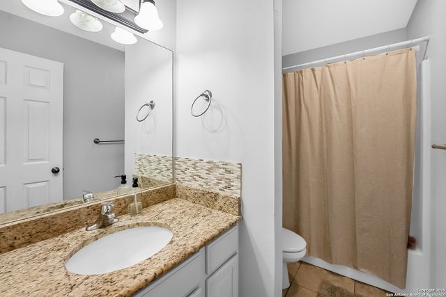 7315 NEW SULPHUR SPRINGS RD, San Antonio, TX 78263