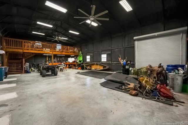 7315 NEW SULPHUR SPRINGS RD, San Antonio, TX 78263