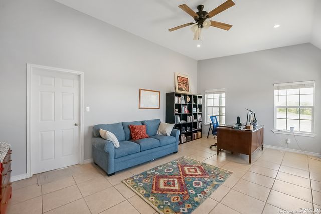 7315 NEW SULPHUR SPRINGS RD, San Antonio, TX 78263