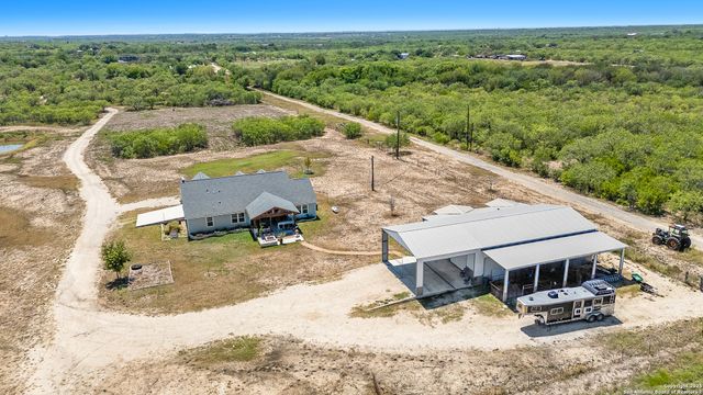 7315 NEW SULPHUR SPRINGS RD, San Antonio, TX 78263