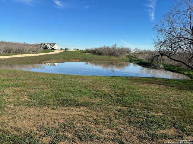 7315 NEW SULPHUR SPRINGS RD, San Antonio, TX 78263