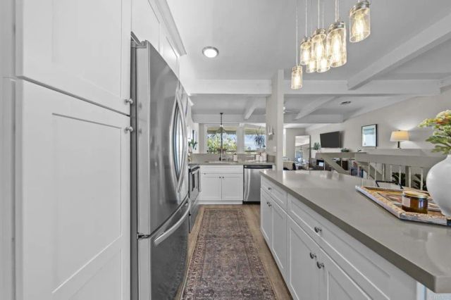 2335 Caringa Way 18, Carlsbad, CA 92009