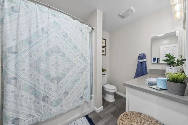 2335 Caringa Way 18, Carlsbad, CA 92009