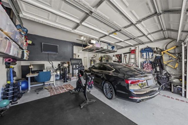 2335 Caringa Way 18, Carlsbad, CA 92009