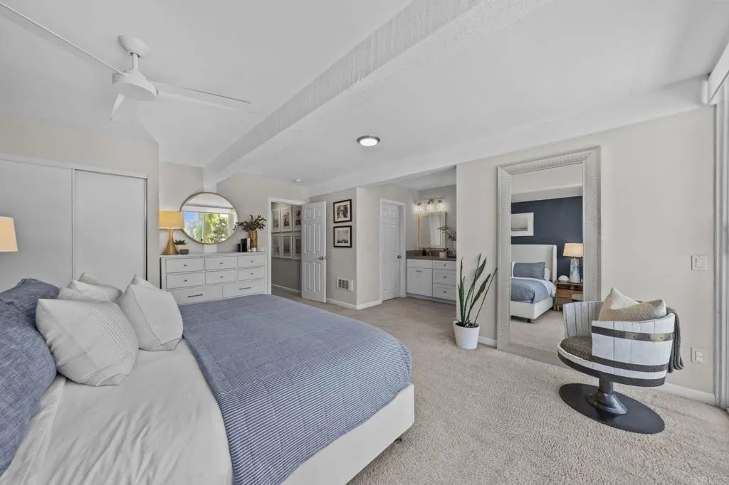 2335 Caringa Way 18, Carlsbad, CA 92009
