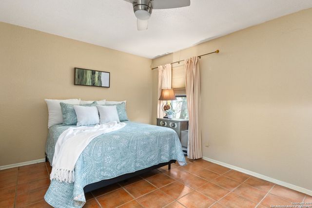 11520 Huebner Rd Apt 102, San Antonio, TX 78230