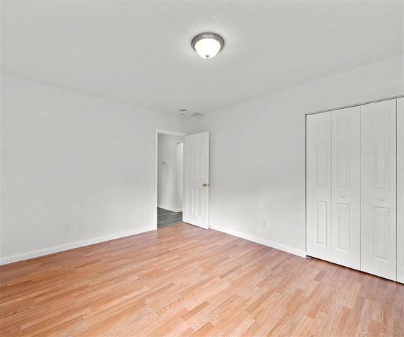 26700 Martinsville Road, New Boston, MI 48164