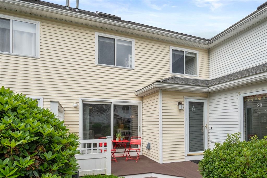 360 Litteton Rd H19, Chelmsford, MA 01824