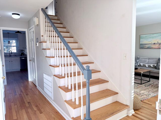 958 Cottingham Drive, Mount Pleasant, SC 29464