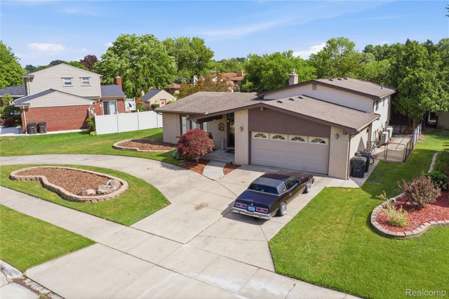 14137 Cranbrook Street, Riverview, MI 48193