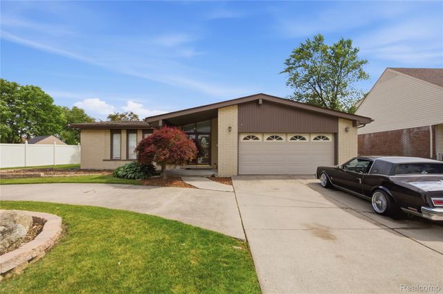 14137 Cranbrook Street, Riverview, MI 48193