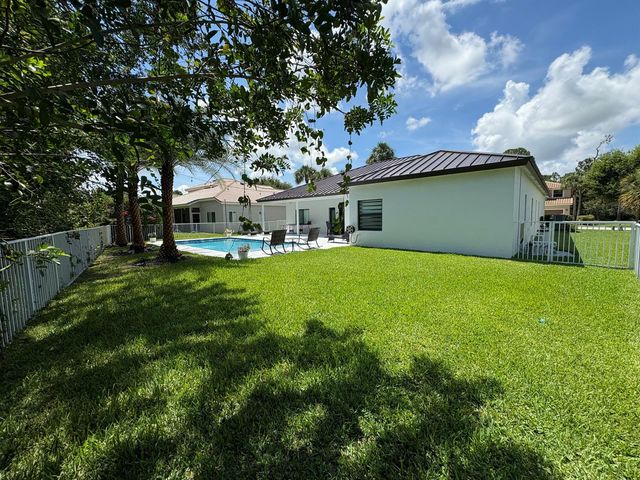 15515 Whispering Willow Drive, Wellington, FL 33414