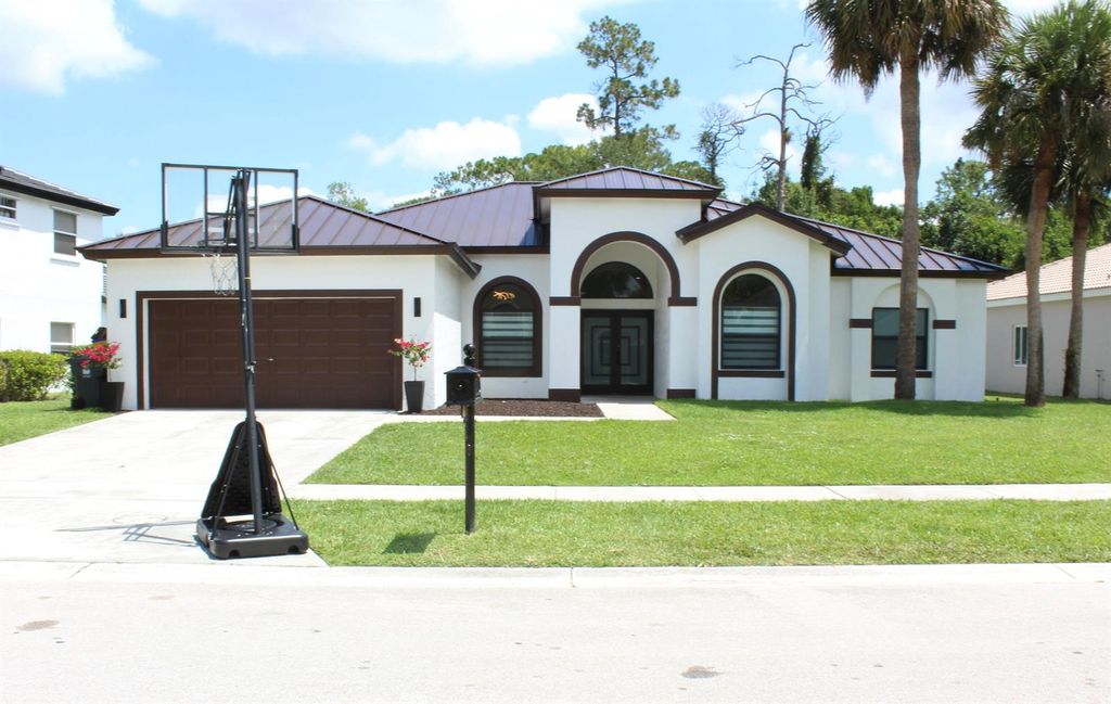 15515 Whispering Willow Drive, Wellington, FL 33414