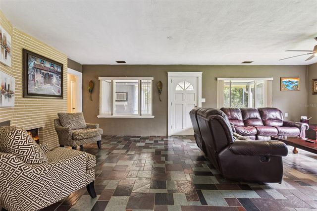 907 SONJA PL, Apopka, FL 32703