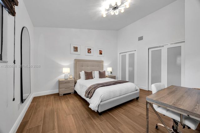 2000 S Bayshore Drive 65, Miami, FL 33133