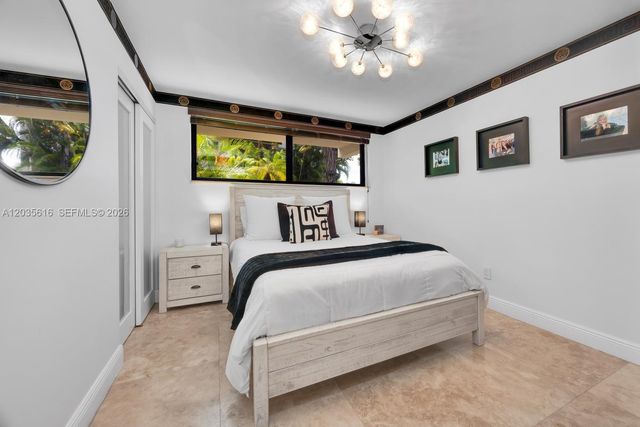 2000 S Bayshore Drive 65, Miami, FL 33133