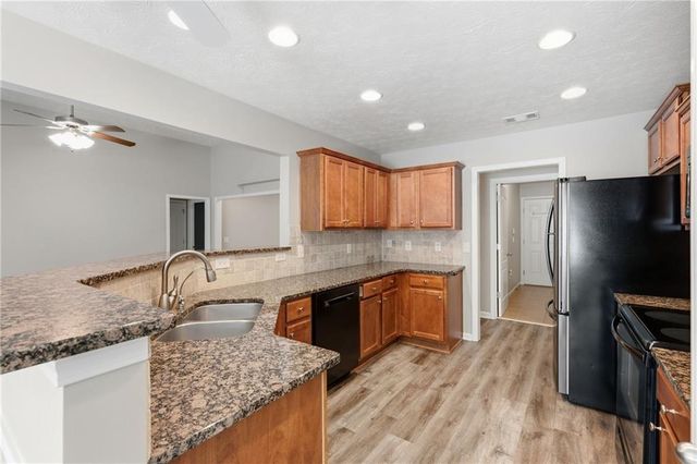 2516 Deep Wood Court, Loganville, GA 30052