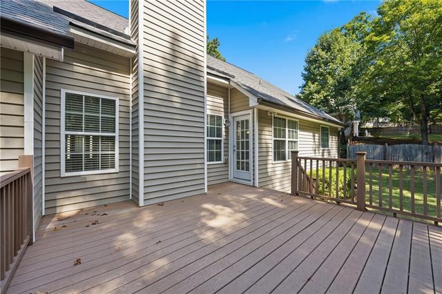 2516 Deep Wood Court, Loganville, GA 30052