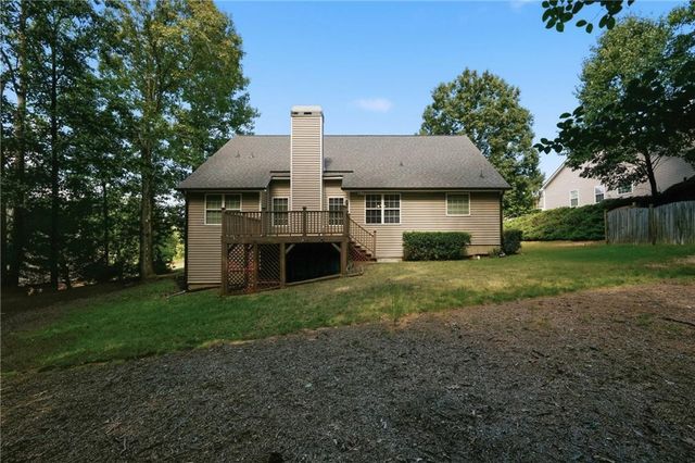 2516 Deep Wood Court, Loganville, GA 30052