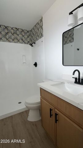 925 E 7TH Drive, Mesa, AZ 85204